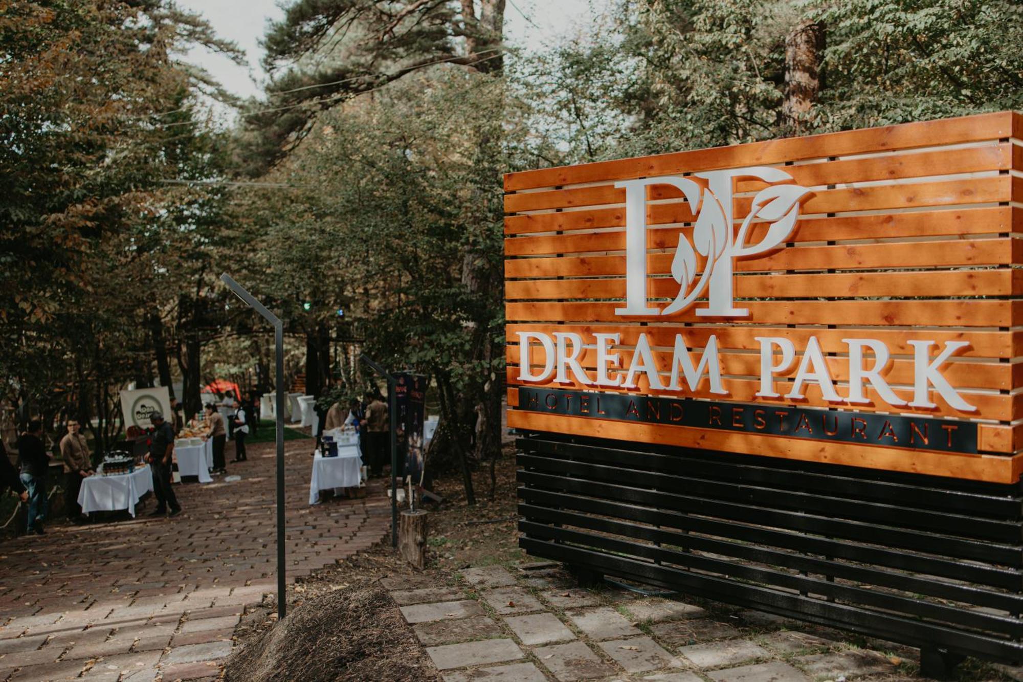 Dream Park 호텔 Gyulagarak 외부 사진
